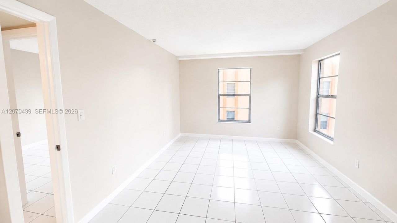 7345 W 4th Ave , Unit 402, Hialeah, FL 33014 Photo