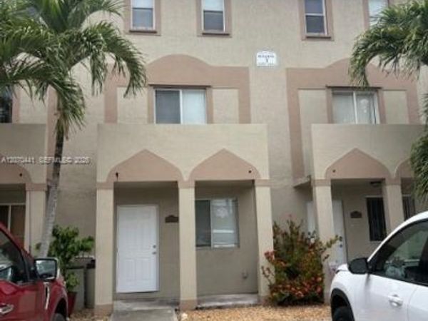 14218 NW 17th Ave , Unit 14218, Opa-Locka, FL 33054