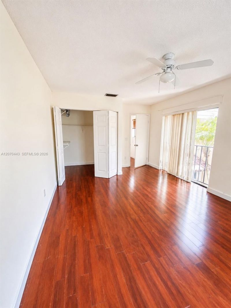3522 Torremolinos Ave, Unit E-31, Doral, FL 33178 Photo