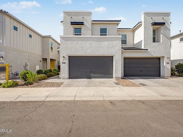 5054 E ANDERSON Drive, Scottsdale, AZ 85254