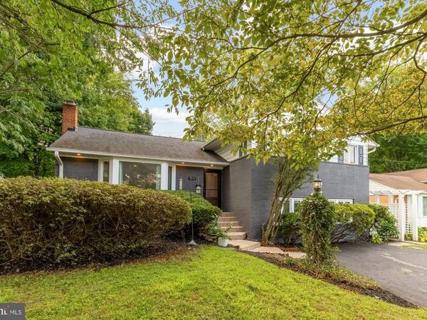 5910 GREENTREE ROAD , BETHESDA, MD 20817