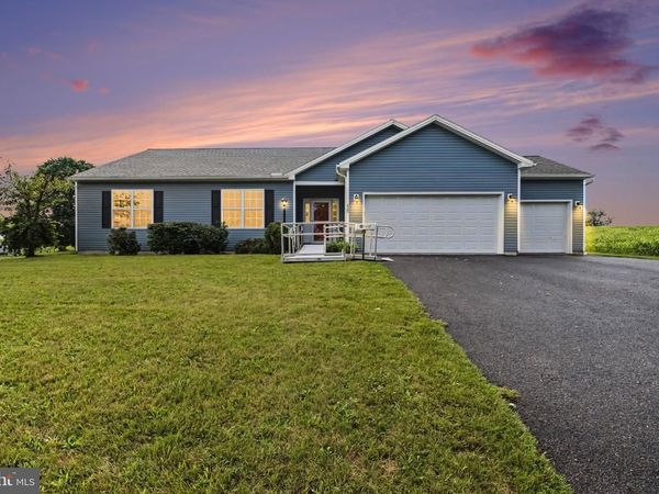 420 CORNMAN ROAD , CARLISLE, PA 17013