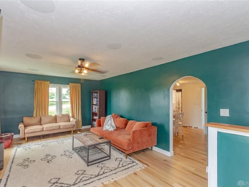 7010 Troy-Frederick Road, Tipp City, OH 45371 Photo 2