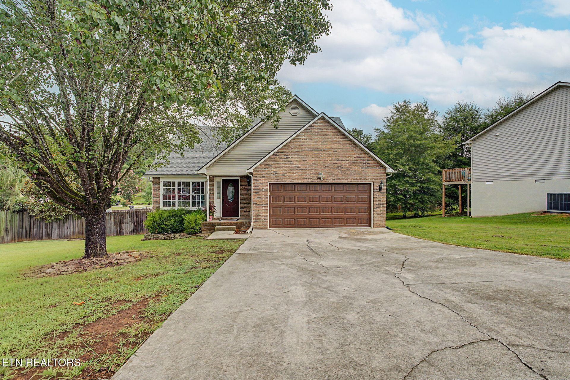 7309 Coatbridge Lane, Knoxville, TN 37924 Main Photo