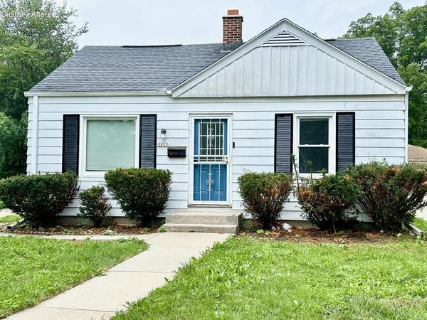 5037 N 74th STREET, Milwaukee, WI 53218