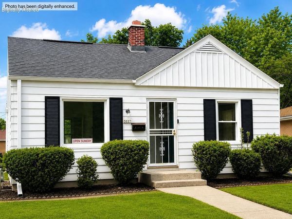 5037 N 74th STREET, Milwaukee, WI 53218