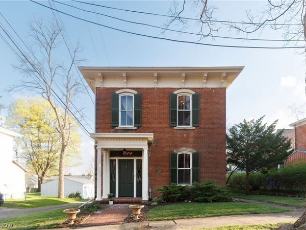 102 E Lamartine Street, Mount Vernon, OH 43050
