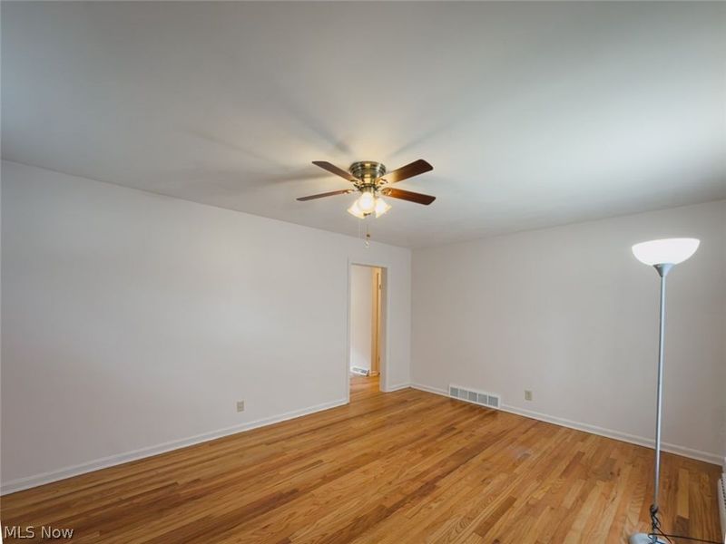 890 Independence Avenue, Akron, OH 44310 Photo 5