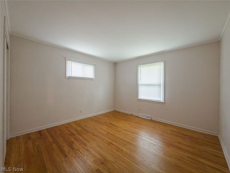 890 Independence Avenue, Akron, OH 44310 Photo 8