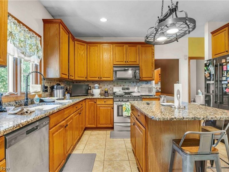 1127 Fireside Trail, Broadview Heights, OH 44147 Photo 11