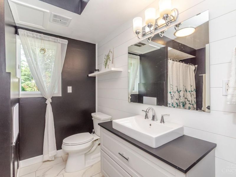 7010 Troy Frederick Road, Tipp City, OH 45371 Photo 11