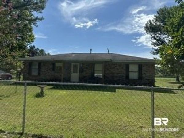 10648 Danne Ln, Fairhope, AL 36532