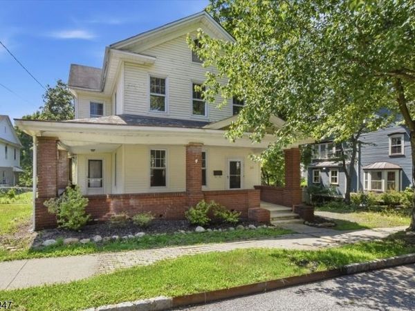 36 Church St, High Bridge, NJ 08829