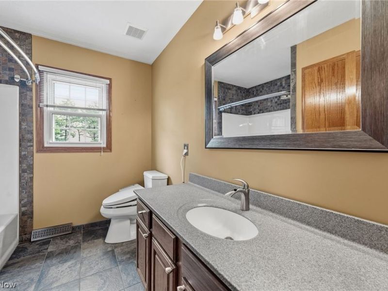 9473 Whalers Cove, Mentor, OH 44060 Photo 29