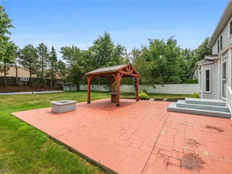 9473 Whalers Cove, Mentor, OH 44060 Photo 36