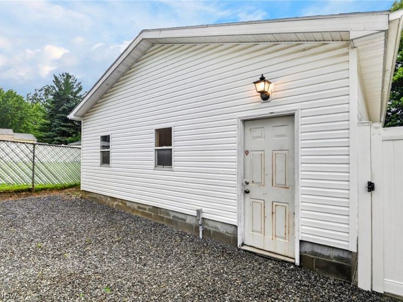 2196 Renwick Drive, Poland, OH 44514 Photo 35