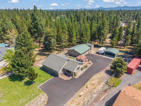 55872 Wood Duck Drive, Bend, OR 97707