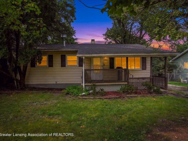 1002 Dornell Avenue, Lansing, MI 48910