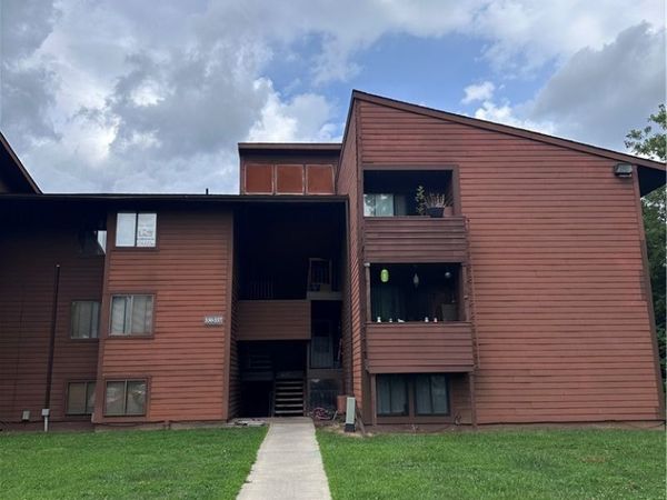 335 Village Boulevard N, Baldwinsville, NY 13027