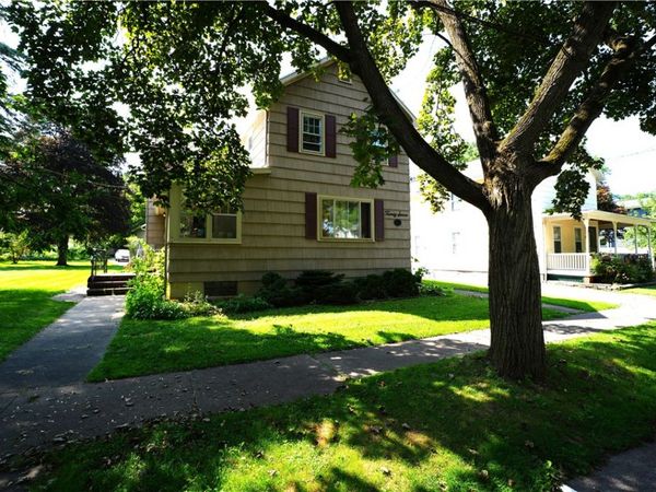 27 Boughton Avenue , Pittsford, NY 14534