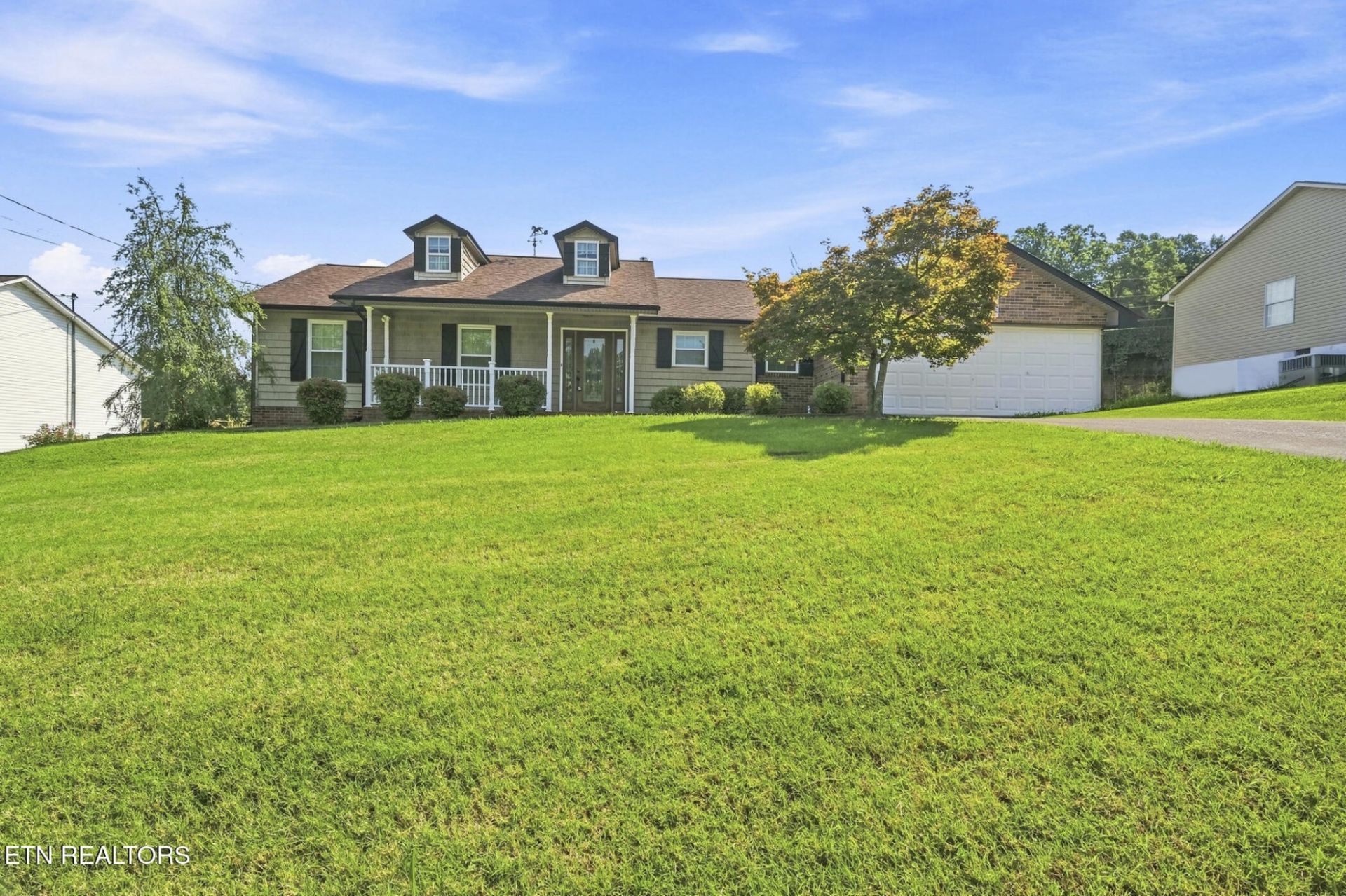 168 Covenant Circle, Lenoir City, TN 37772 Main Photo