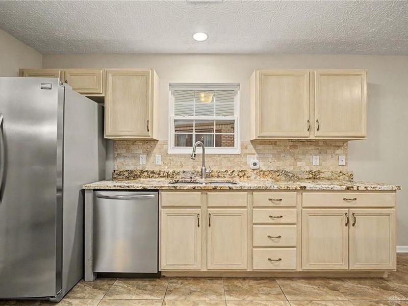 9360 Sawgrass Drive, Miamisburg, OH 45342 Photo 18