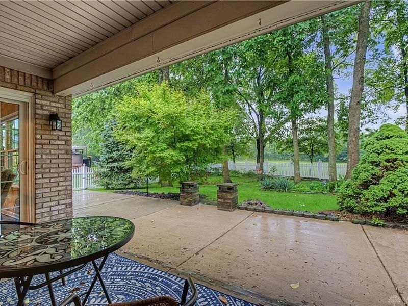9360 Sawgrass Drive, Miamisburg, OH 45342 Photo 37