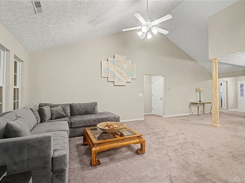 9360 Sawgrass Drive, Miamisburg, OH 45342 Photo 8