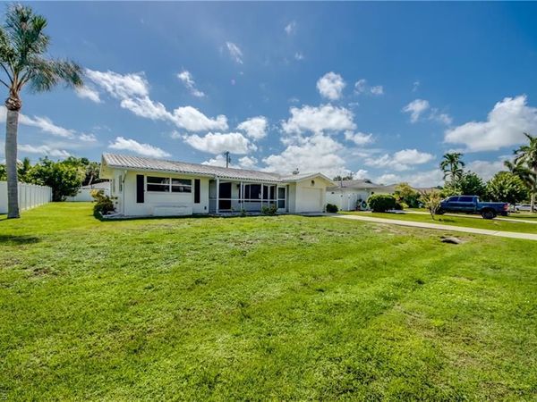 3609 SE 2nd AVE , CAPE CORAL, FL 33904