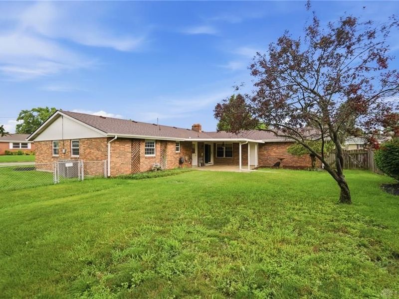 11 E Bonomo Drive, Fairborn, OH 45324 Photo 52