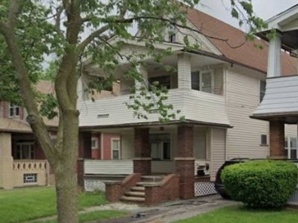 4028 Schiller Avenue , Cleveland, OH 44109