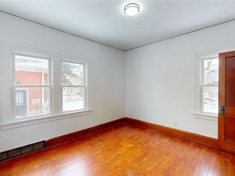 4028 Schiller Avenue, Cleveland, OH 44109 Photo 13