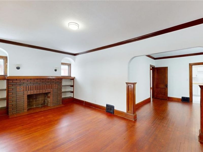 4028 Schiller Avenue, Cleveland, OH 44109 Photo 4