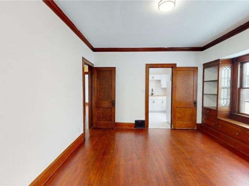 4028 Schiller Avenue, Cleveland, OH 44109 Photo 6