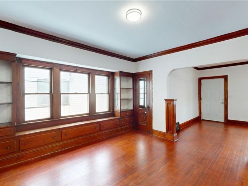 4028 Schiller Avenue, Cleveland, OH 44109 Photo 7