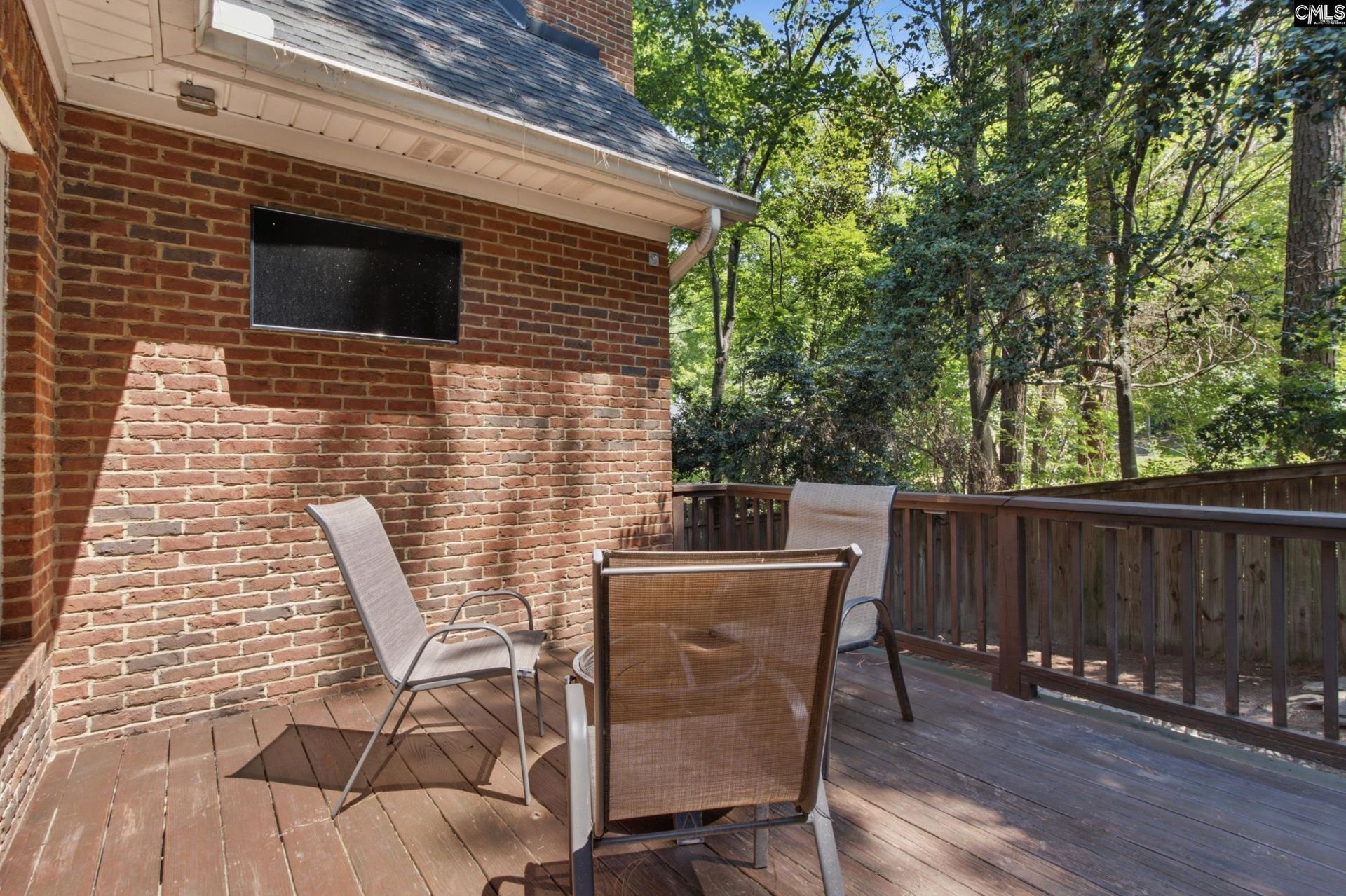 186 Royal Oaks Lane Photo 32