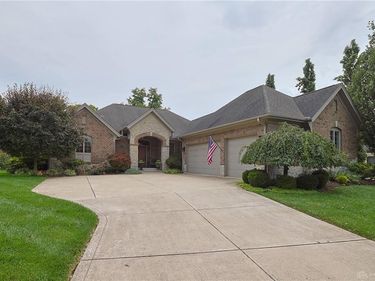 1436 Champions Way, Beavercreek Township, OH 45385
