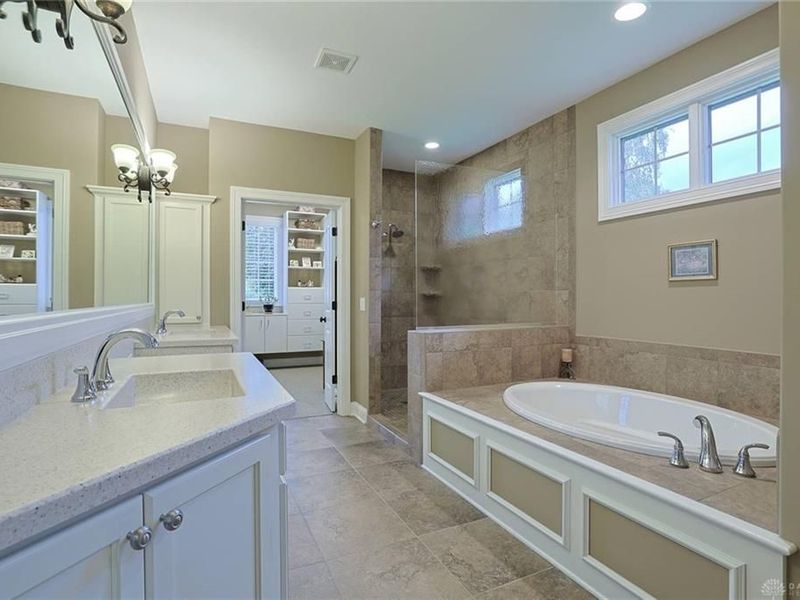 1436 Champions Way, Beavercreek Township, OH 45385 Photo 6