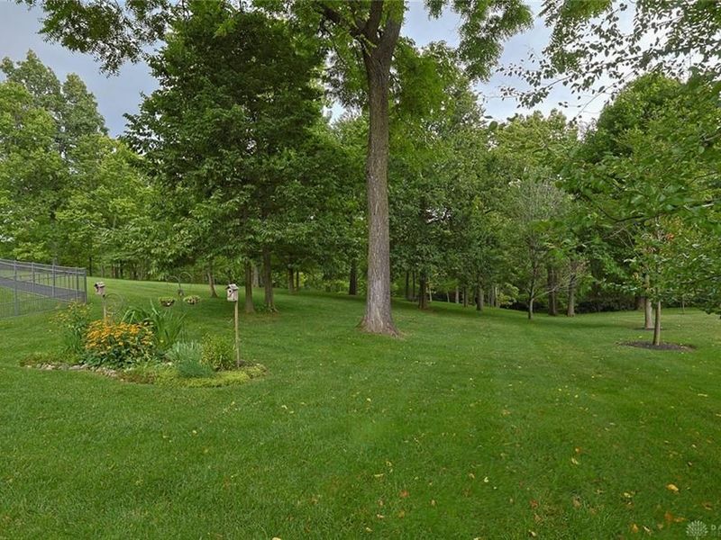1436 Champions Way, Beavercreek Township, OH 45385 Photo 7