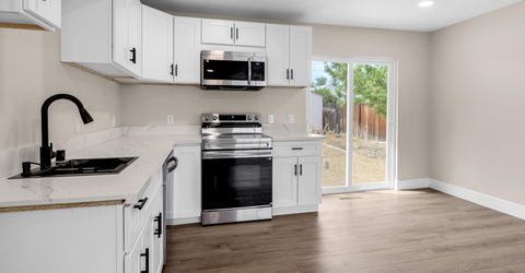 1585 Greenbrae Drive, Sparks, NV 89431 Photo