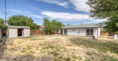 1585 Greenbrae Drive, Sparks, NV 89431 Photo