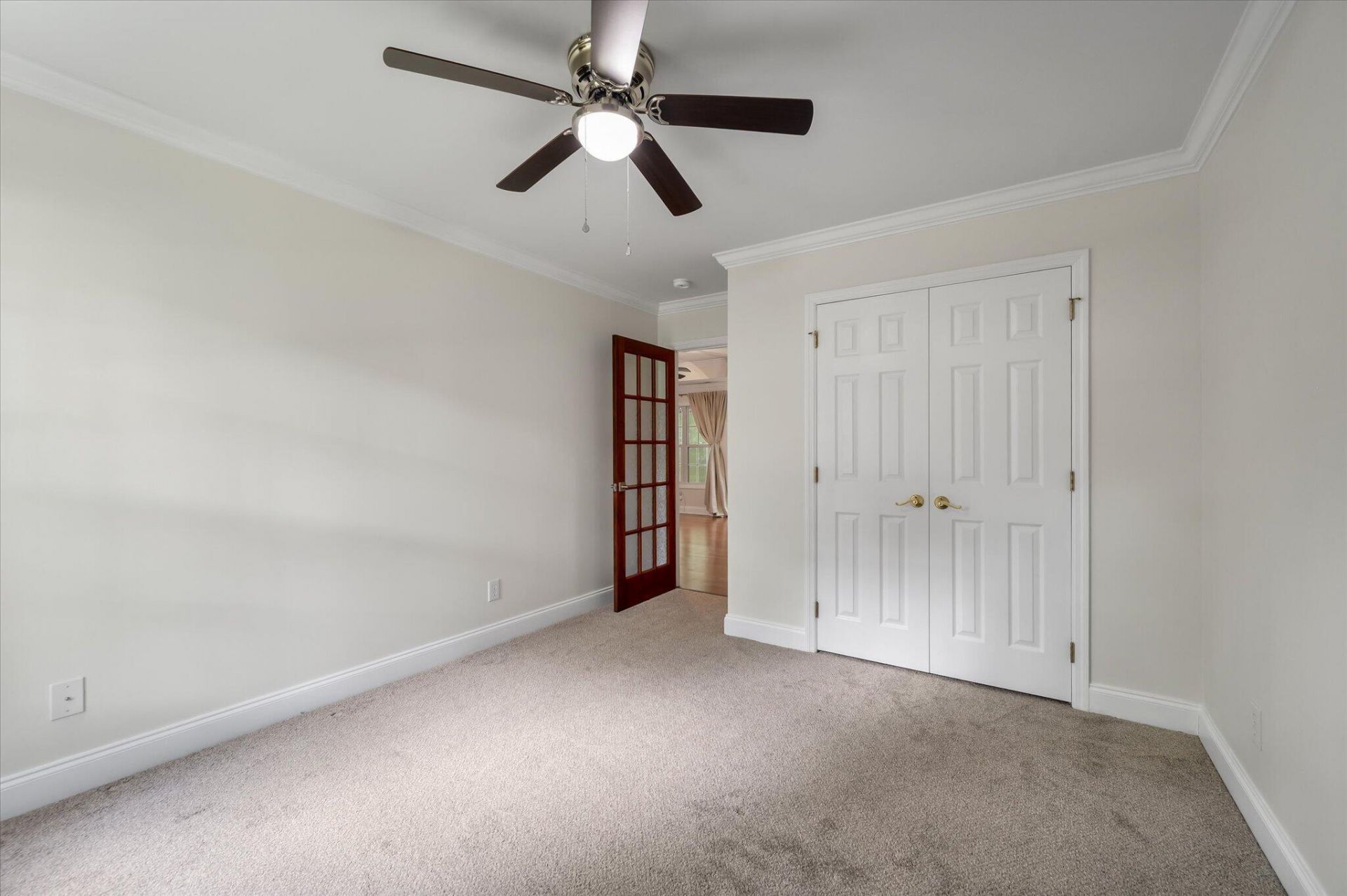1683 Pierpont Avenue Photo 24