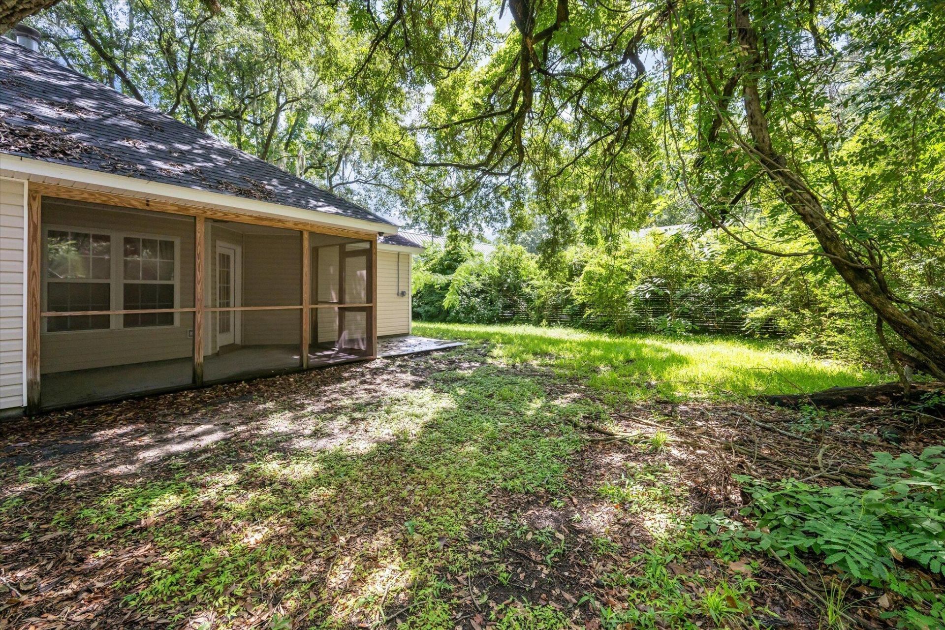 1683 Pierpont Avenue Photo 30