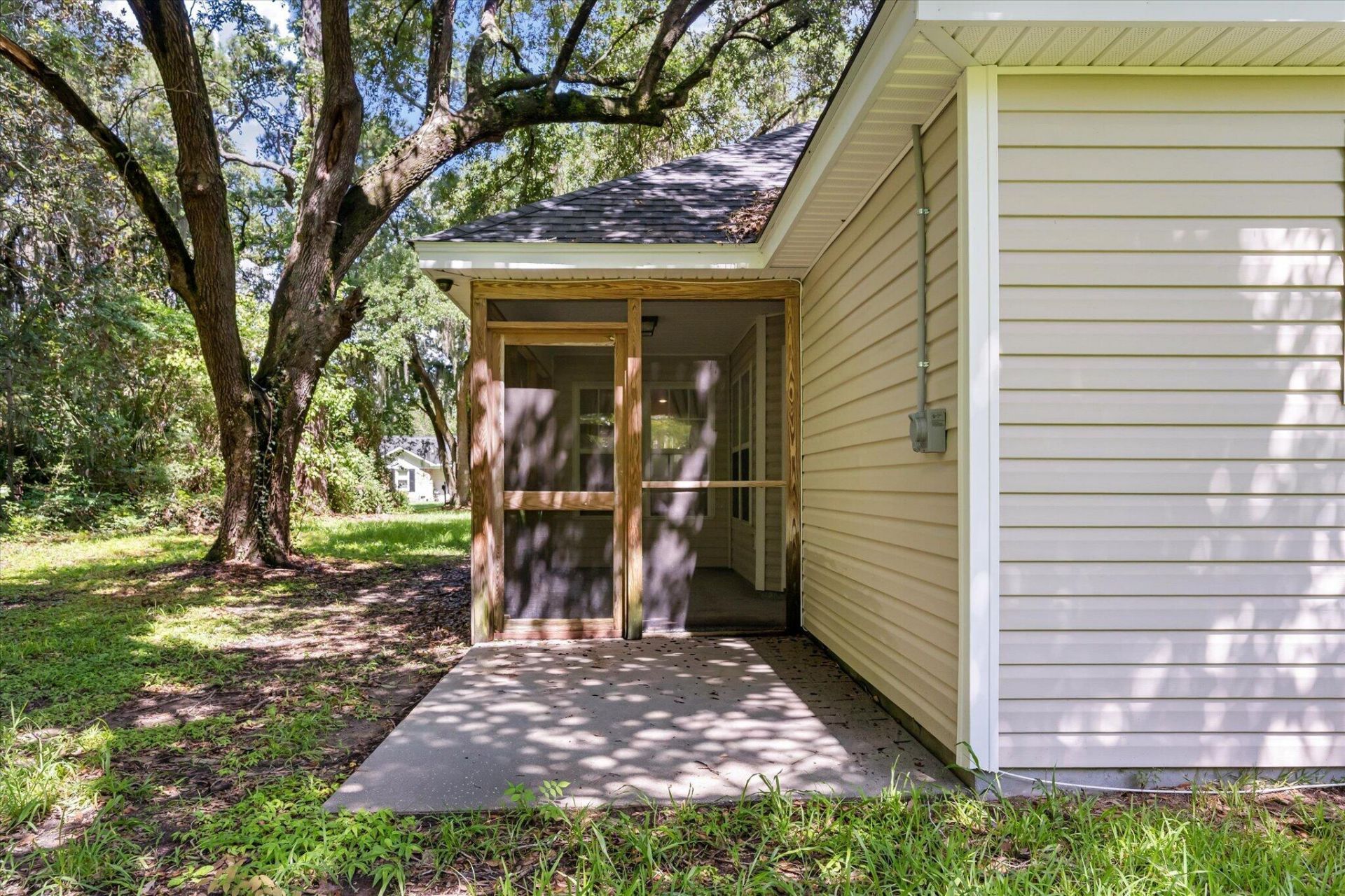 1683 Pierpont Avenue Photo 31