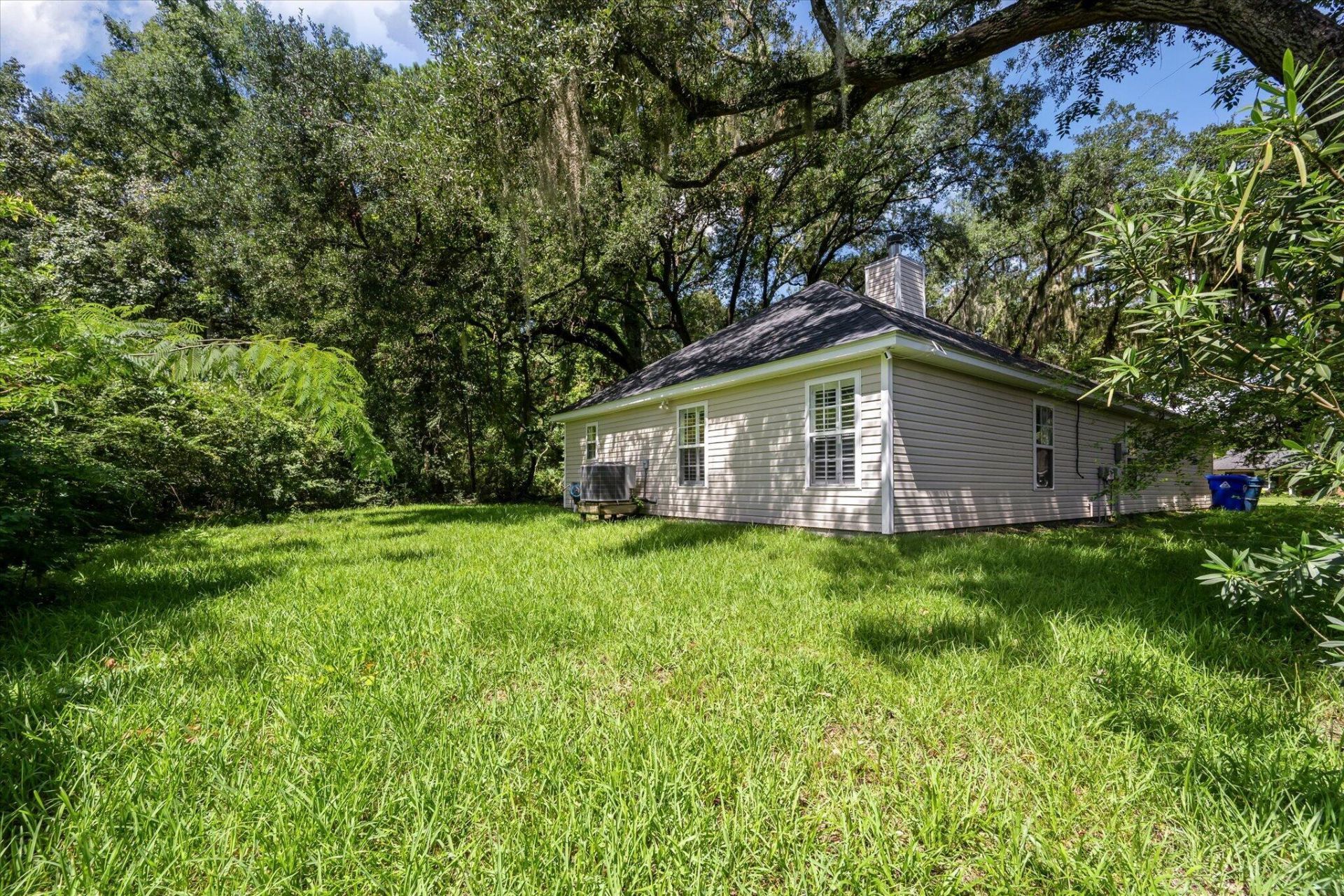 1683 Pierpont Avenue Photo 34