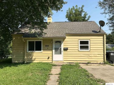 2015 N 37th Street, Omaha, NE 68111