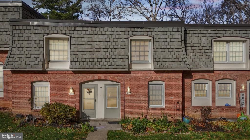 5912 Minutemen Road, Unit 295, Springfield, VA 22152 Main Photo