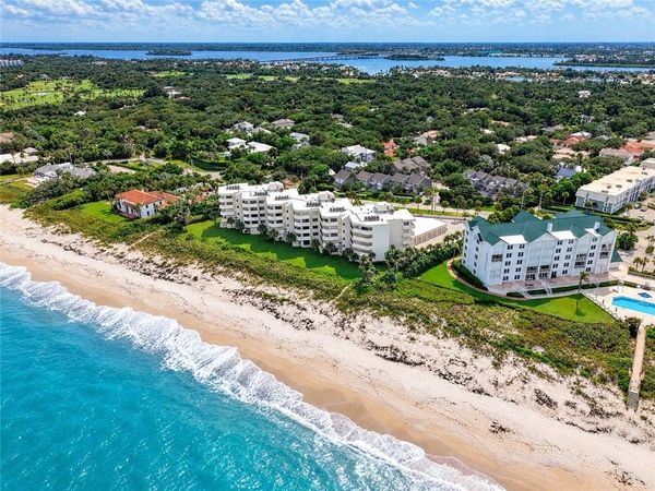 2636 Ocean Drive , Unit 103, Vero Beach, FL 32963