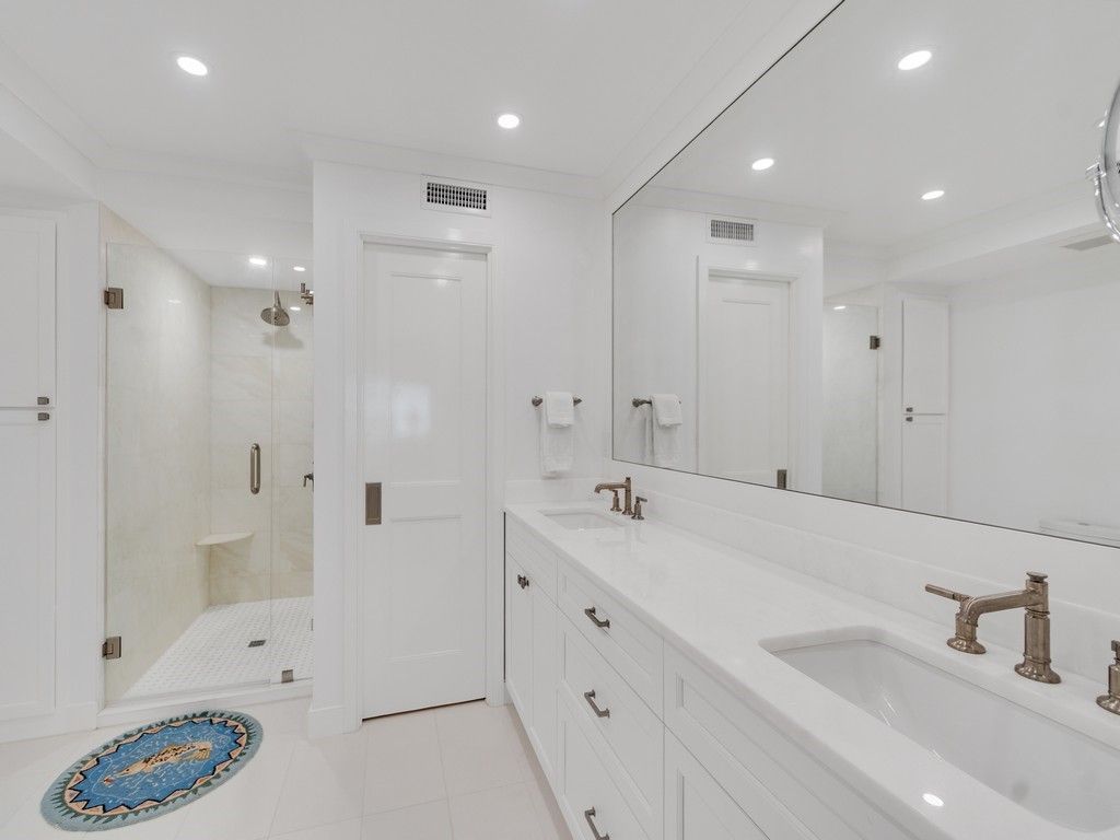 2636 Ocean Drive , Unit 103, Vero Beach, FL 32963 Photo