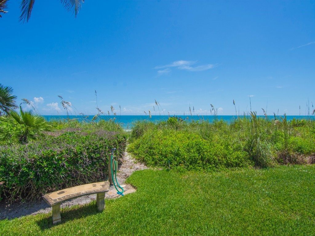 2636 Ocean Drive , Unit 103, Vero Beach, FL 32963 Photo